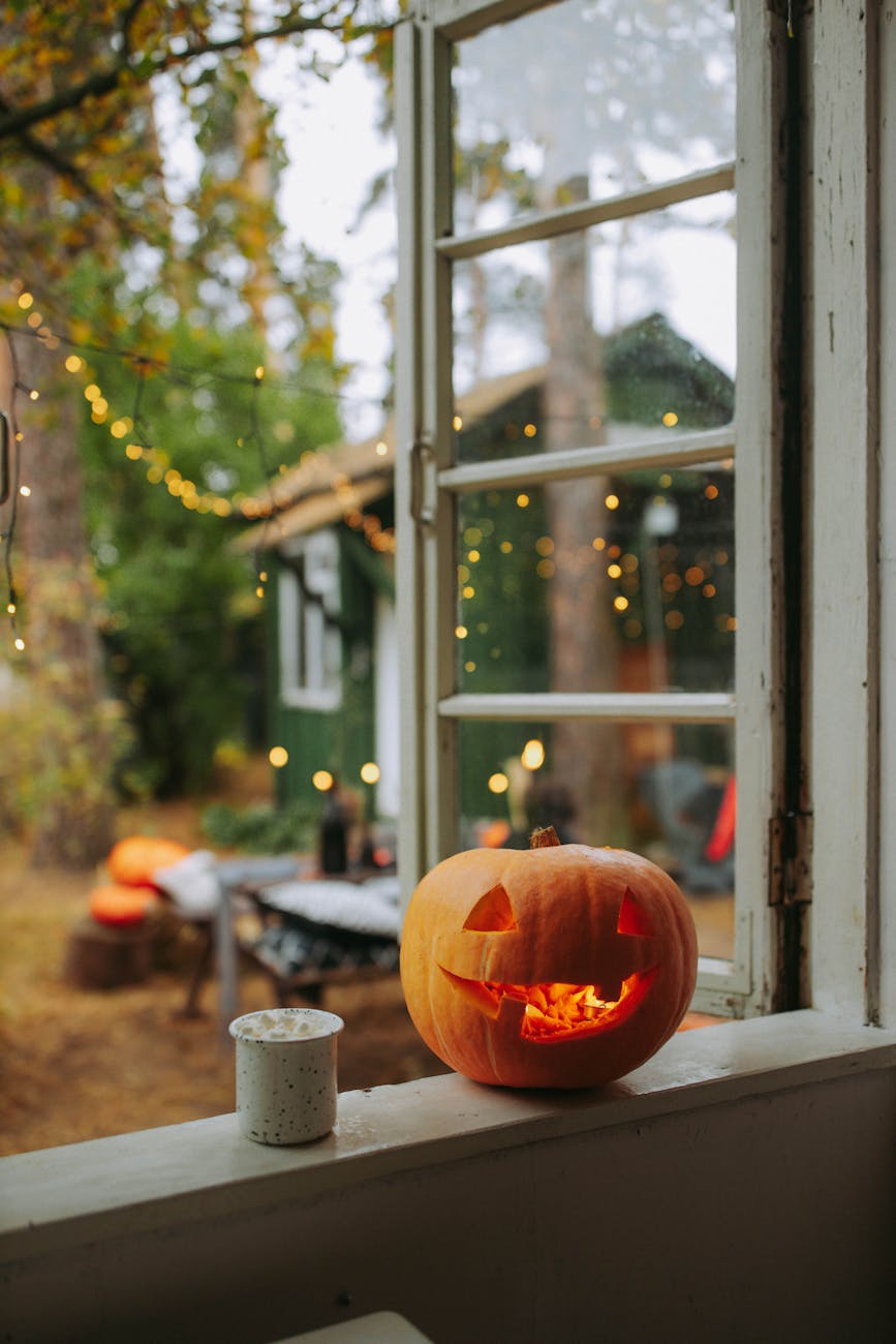halloween pumpkin on the window