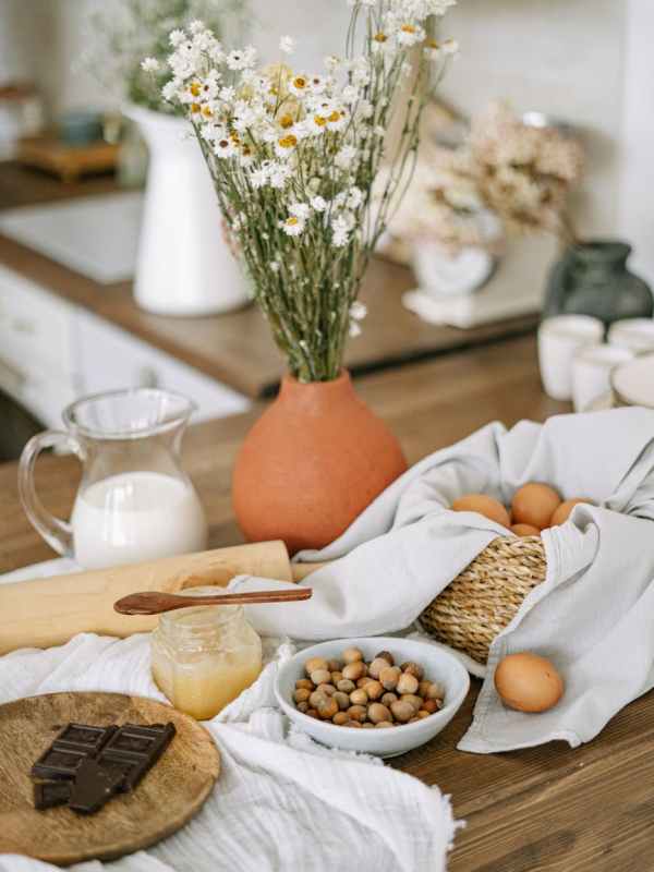 Self-Sufficiency During Hard Economic Times: A Guide to Thriving When Money is Tight